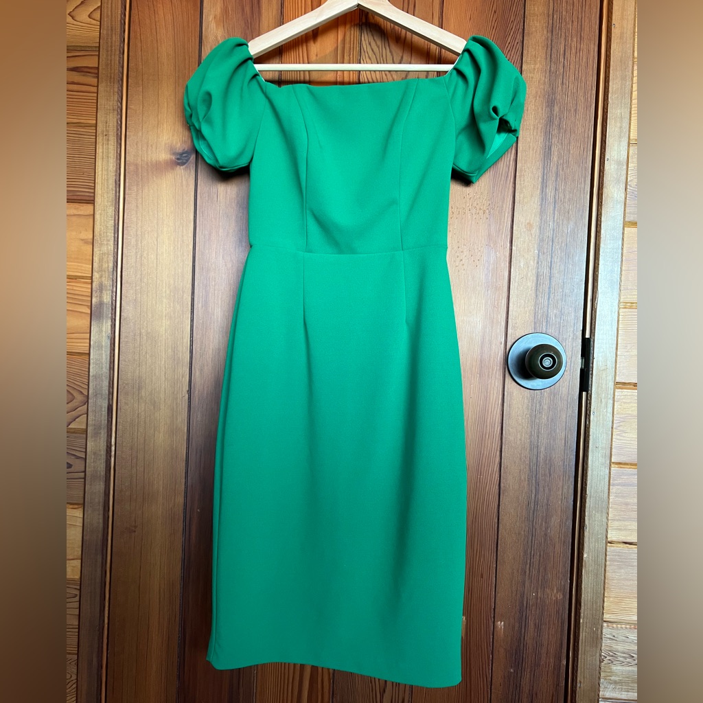 Betsy And Adam Off The Shoulder Apple Green Cocktail Dress